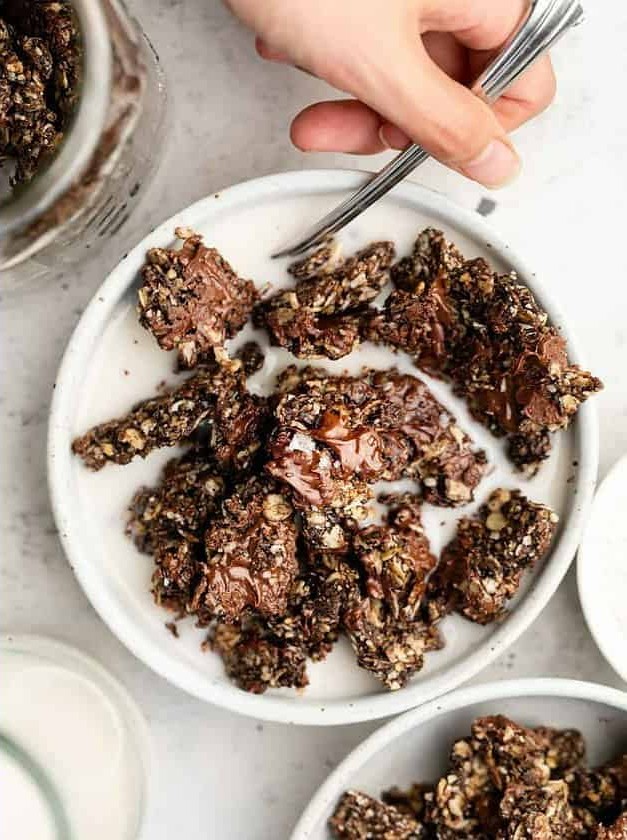 Healthy Chocolate Granola