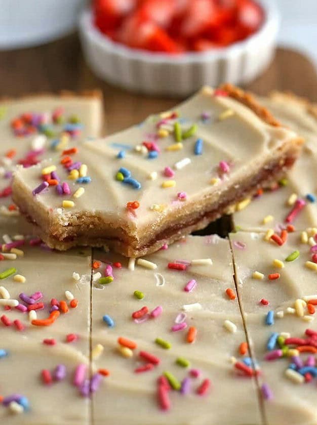 Paleo Vegan Strawberry Pop Tart Bars