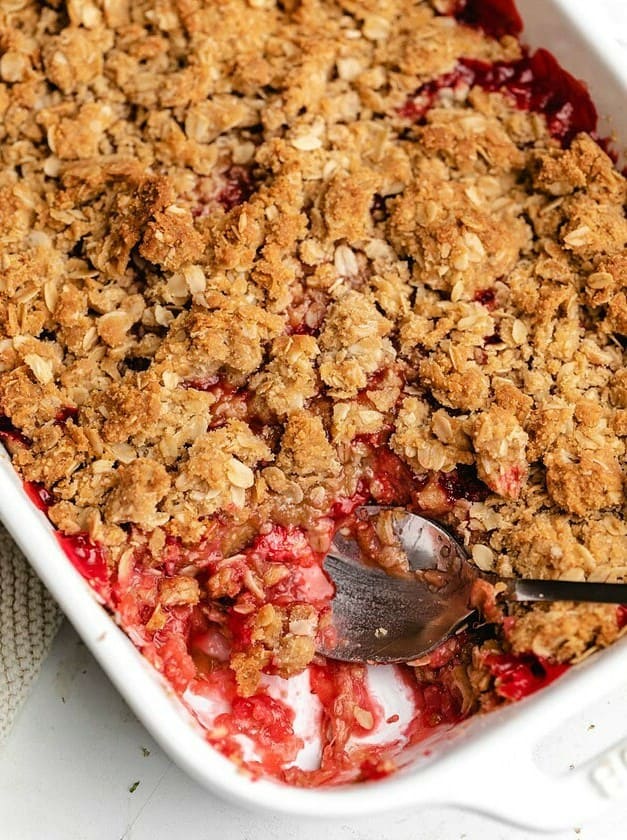 Strawberry Rhubarb Crisp