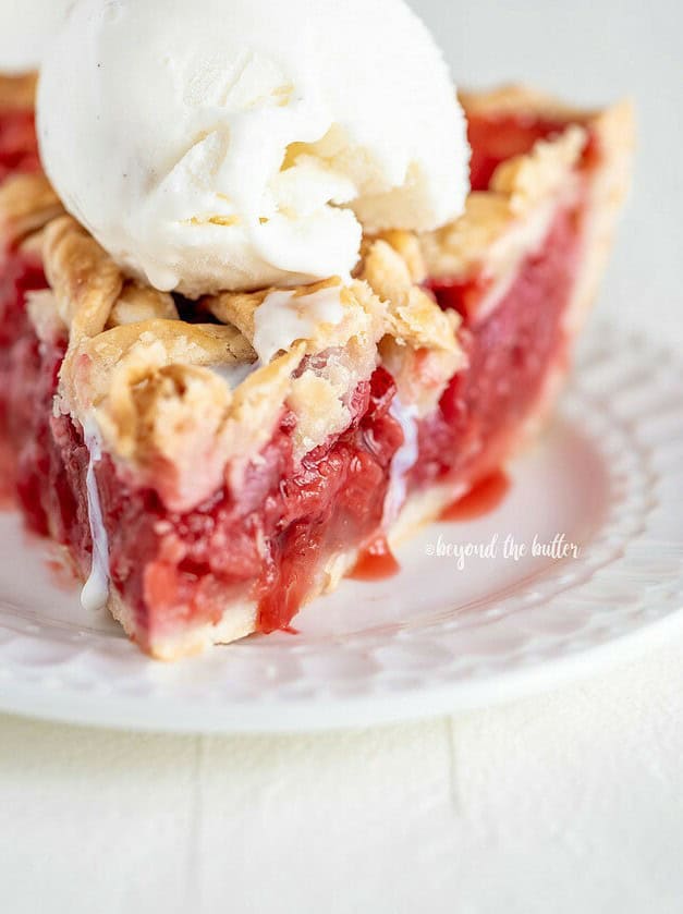 Strawberry Rhubarb Pie