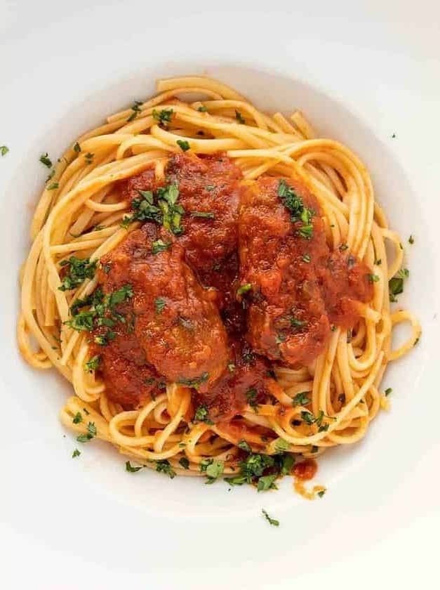 Restaurant Style Spaghetti Sauce with Sausage