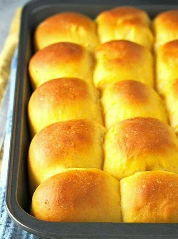 Sweet Potato Dinner Rolls