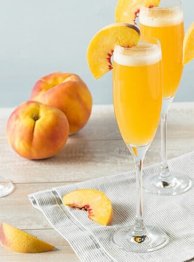 Peach Bellini Cocktail