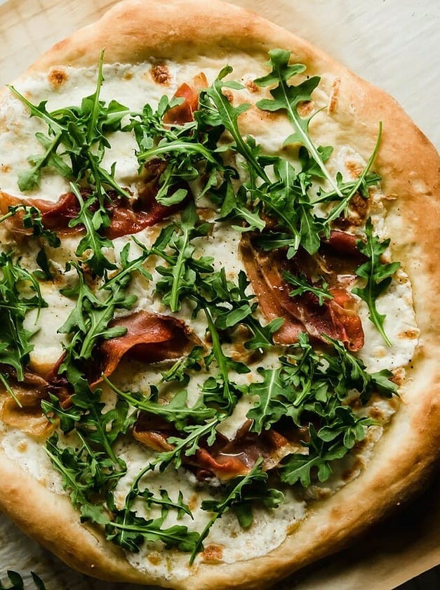 Arugula Prosciutto Pizza