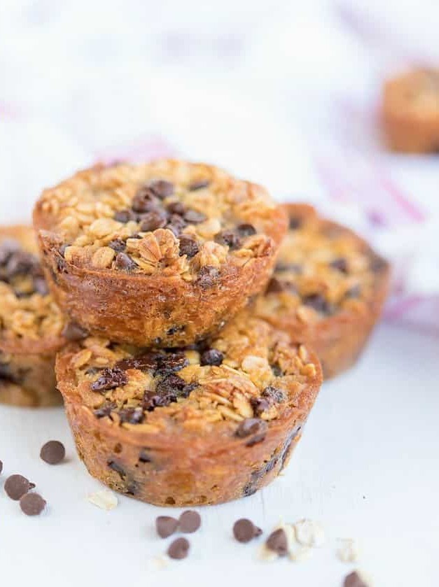 Baked Oatmeal Chocolate Chip Breakfast Cups