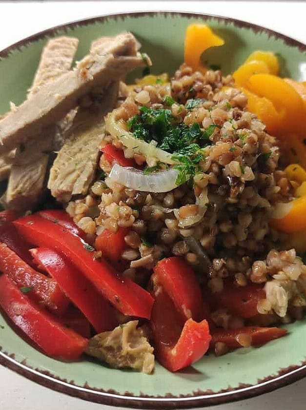 Buckwheat and Chicken Bowl