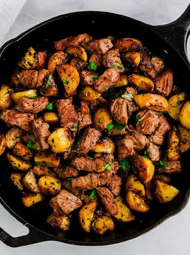 Butter Steak Bites with Garlic Herb Potatoes