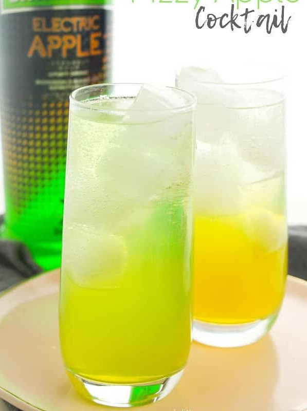 Fizzy Apple Cocktail