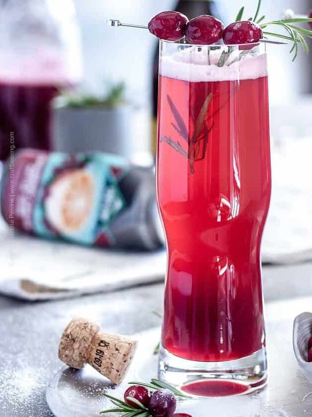 Festive Prosecco Cranberry Shandy