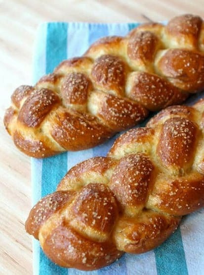 Pretzel Challah