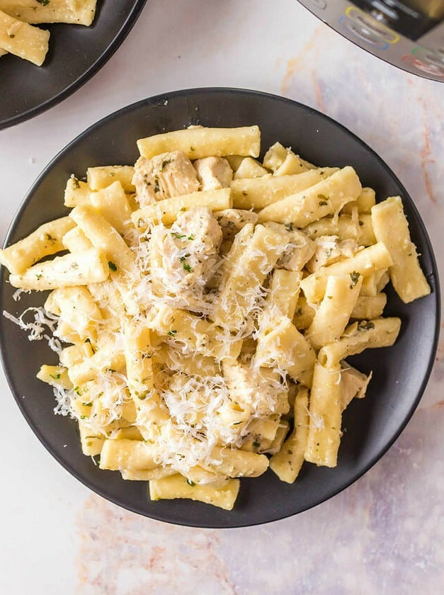 Instant Pot Olive Garden Chicken Pasta