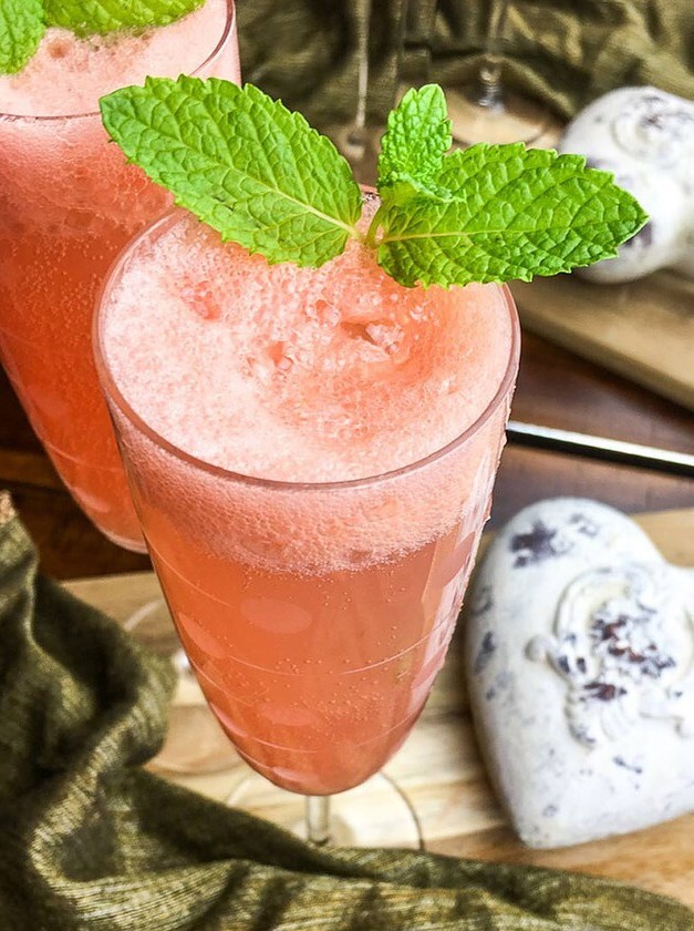 Mint Grapefruit Mimosa