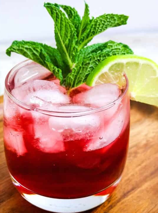 Pomegranate Virgin Mojito