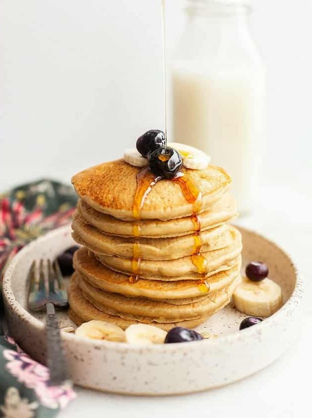 Fluffy Oat Flour Pancakes