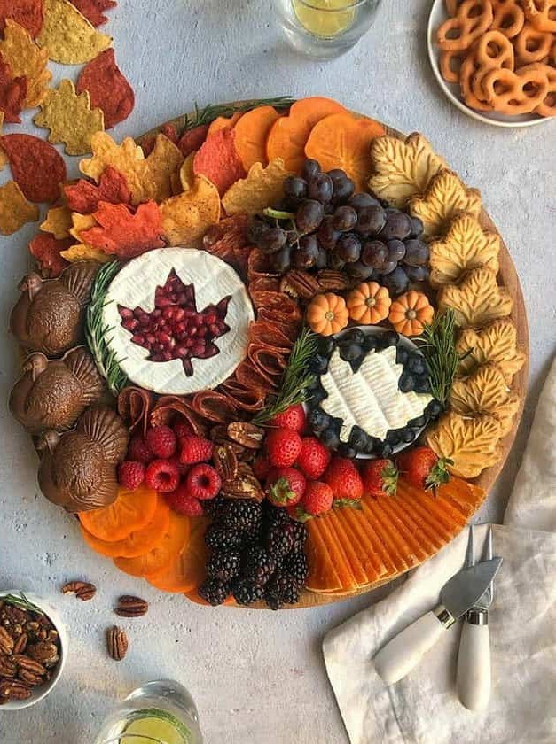 Thanksgiving Cheese & Dessert Board