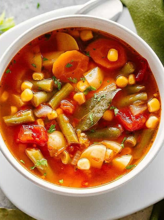 Slow Cooker Vegetable Soup