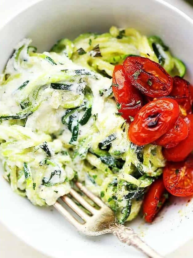 Creamy Ricotta Zucchini Noodles