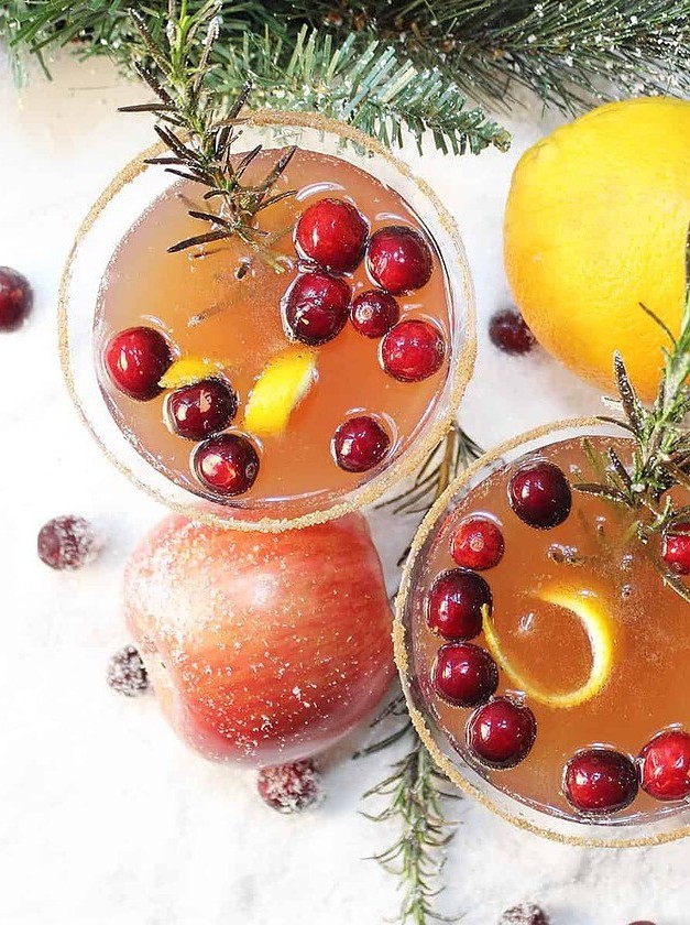 Christmas Berry Cocktail