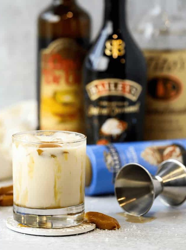 Salted Caramel Baileys White Russian