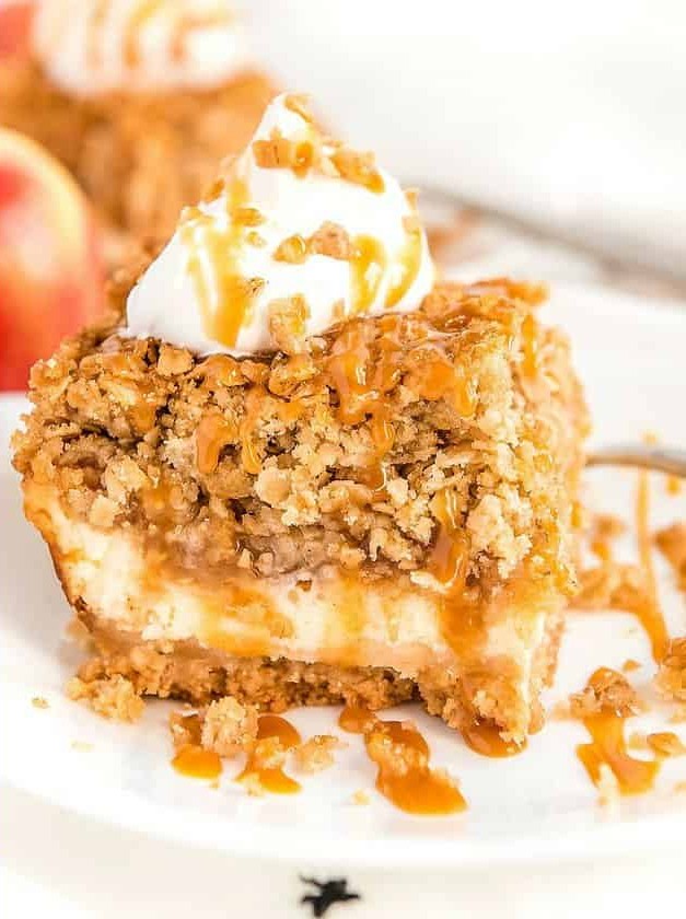 Apple Cheesecake Bars