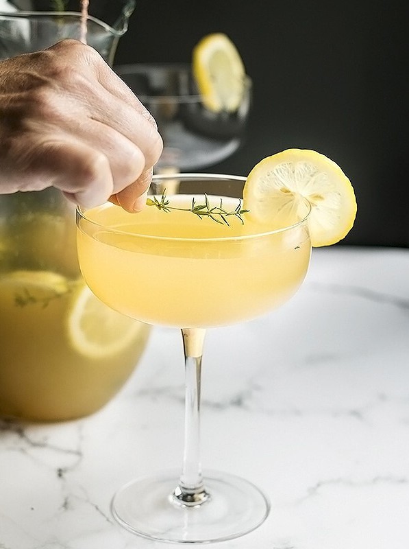 Sparkling Bees Knees Cocktail