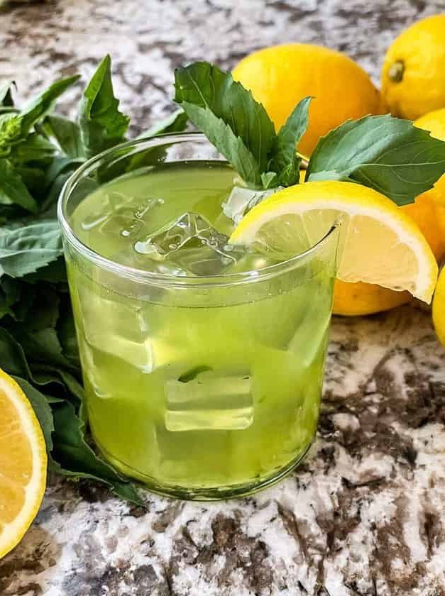 Gin Basil Smash