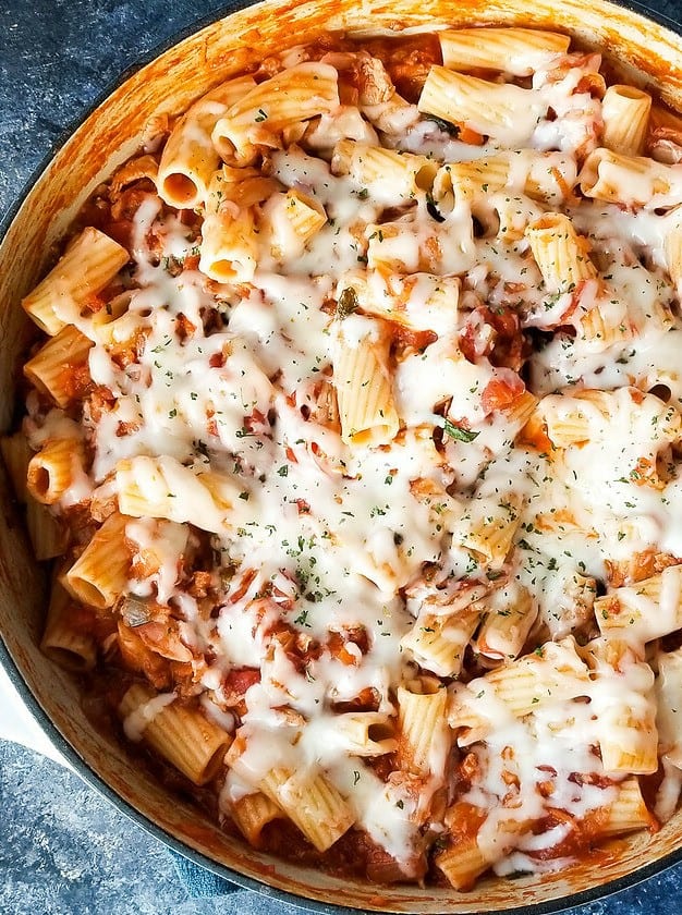 One Pot Chicken Parmesan Pasta