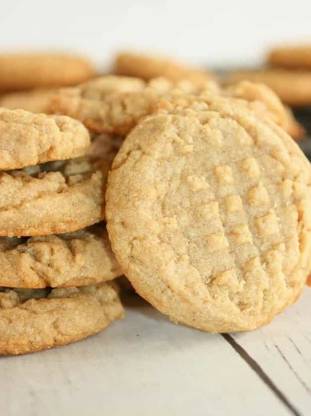 Almond Flour Peanut Butter Cookies