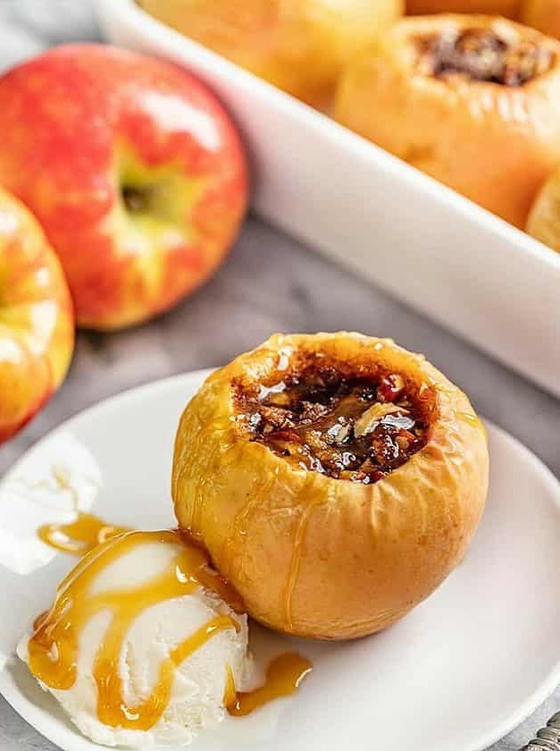 Classic Baked Apples