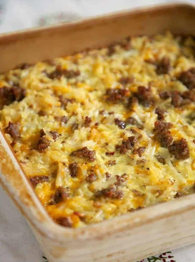 Sausage Hash Brown Breakfast Casserole