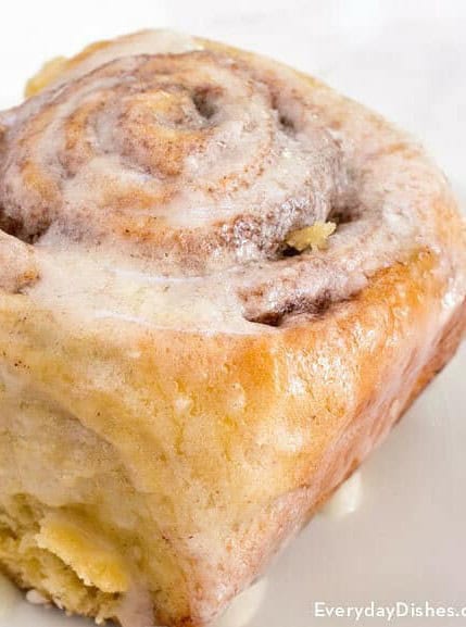 Einkorn Cinnamon Rolls