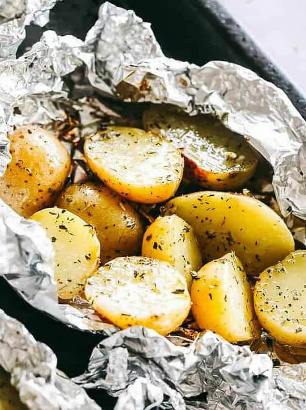 Garlic Herb Grilled Potatoes in Foil