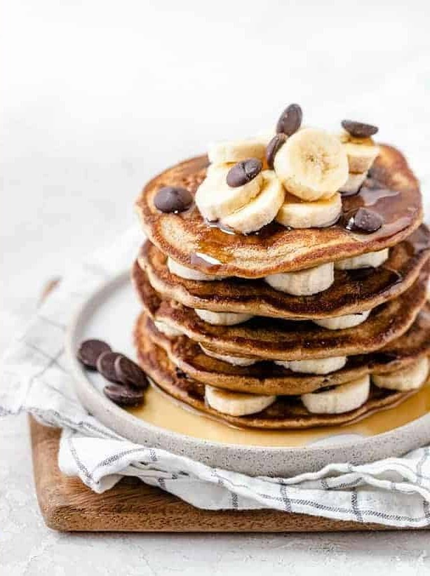 Banana Oat Flour Pancakes