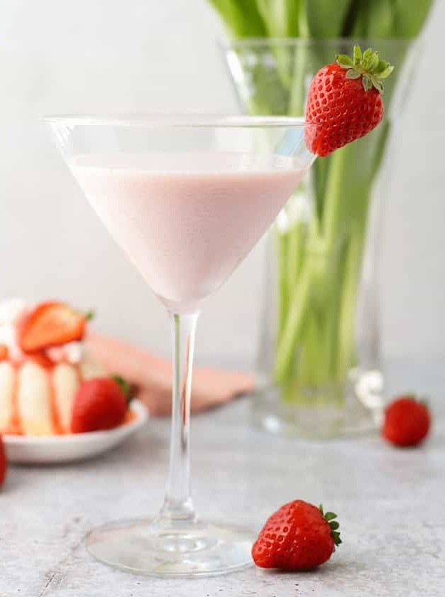 Strawberry Shortcake Martini