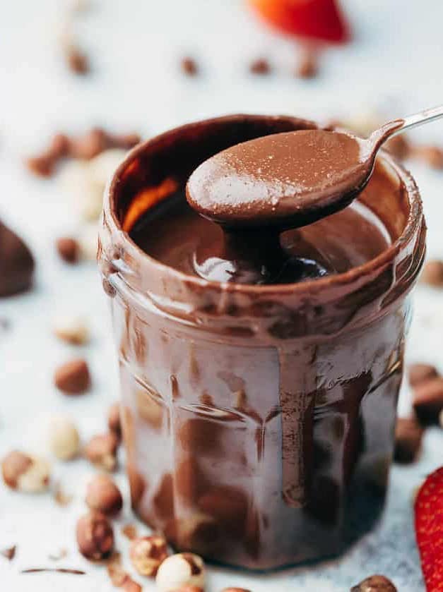 Simple Homemade Nutella