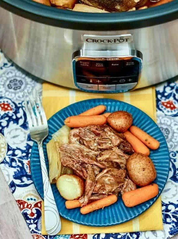 Crock Pot Roast with Carrots and Potatoes