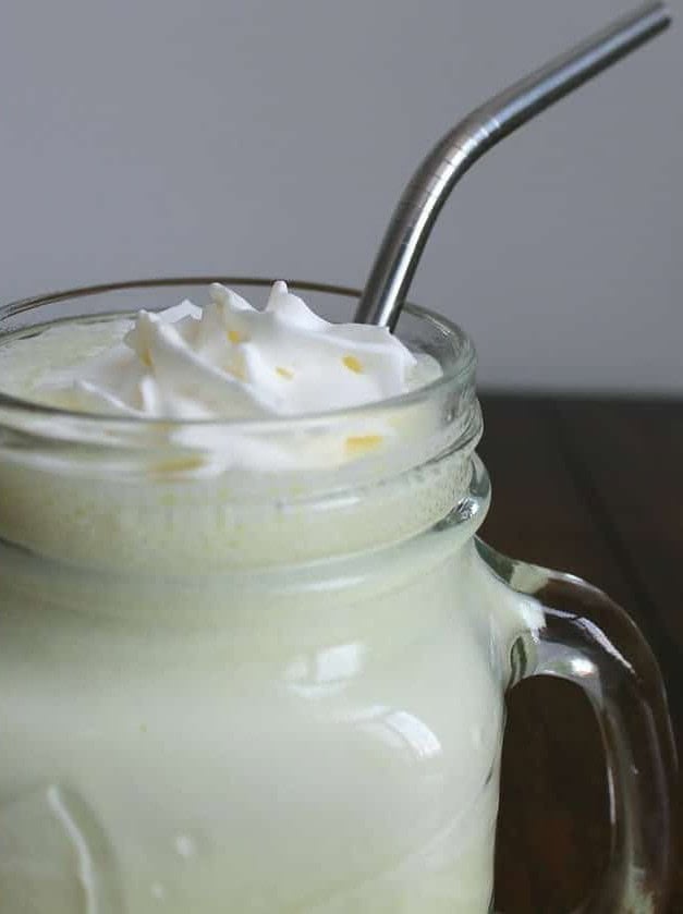 Key Lime Kefir Smoothie