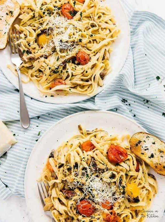 Date Night Burst Tomato, Mushroom and Garlic Creamy Pasta