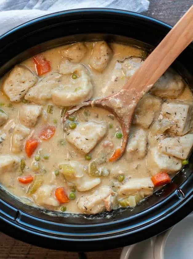 Easy Slow Cooker Chicken and Dumplings