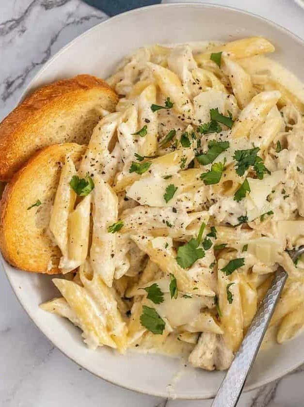 Crockpot Chicken Alfredo