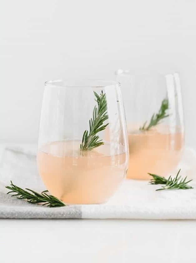 Grapefruit Rosemary Prosecco Cocktail