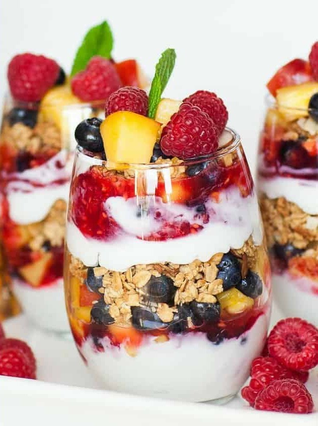 Yogurt & Fruit Granola Parfaits