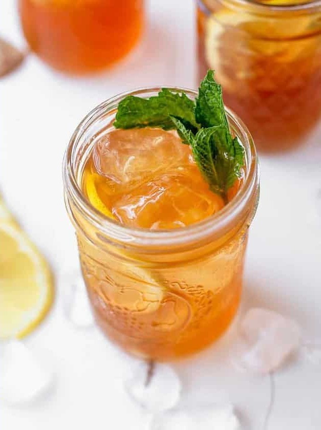 Bourbon Sweet Tea Cocktail