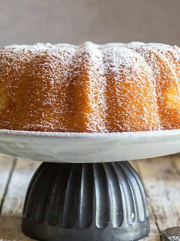 Tablespoon Italian Lemon Cake