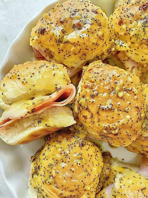 Hawaiian Sweet Roll Sliders