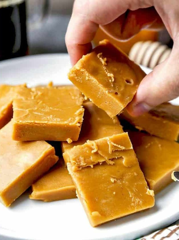 Easy Peanut Butter and Honey Fudge