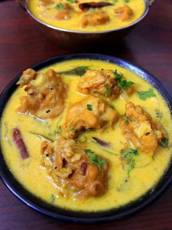 Kadhi Pakora