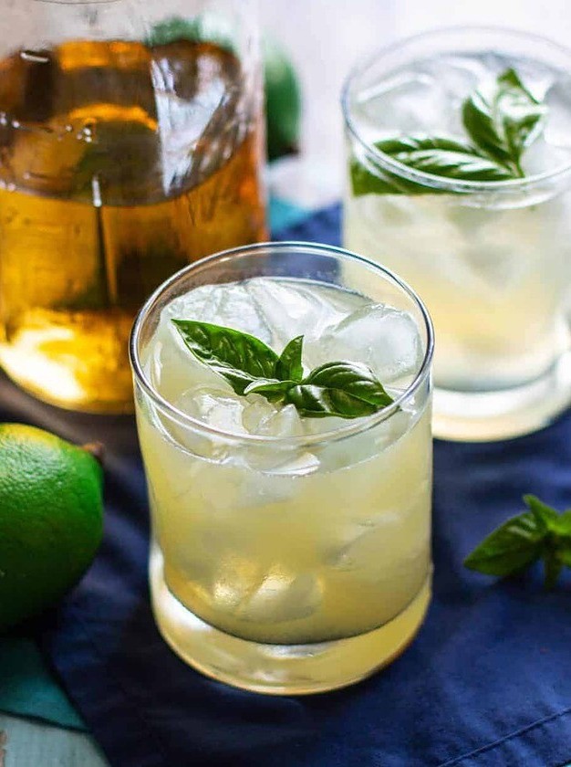 Basil Vodka Gimlet