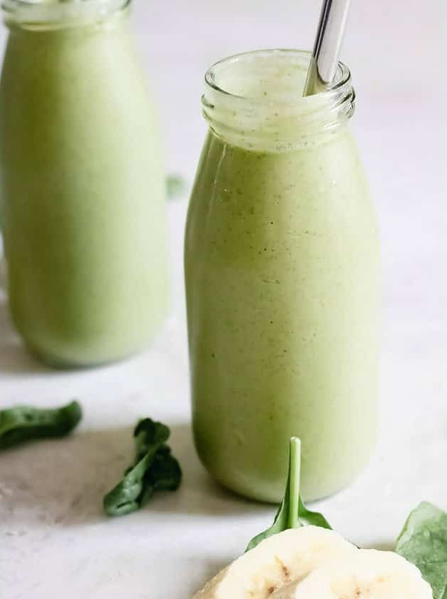 Banana Spinach Green Smoothie