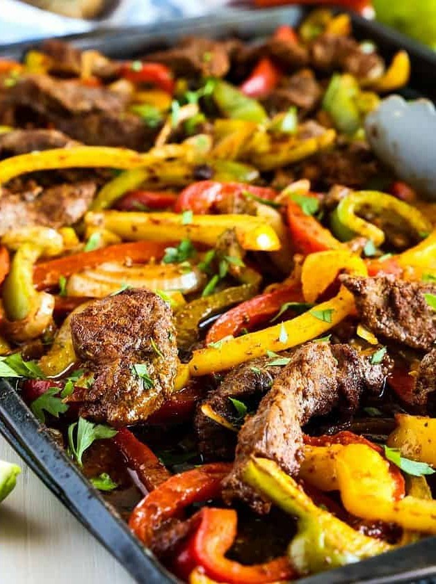 Easy Sheet Pan Steak Fajitas